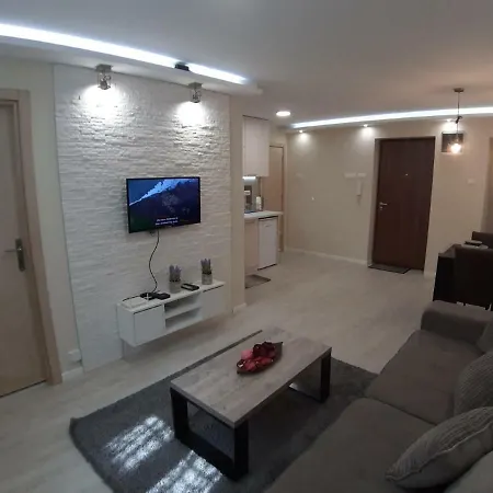 Apartment Anchor *